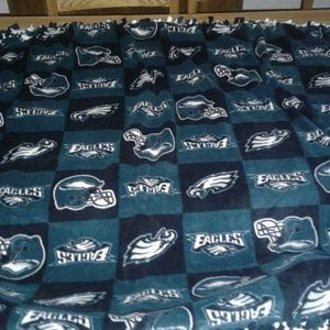 Eagles throw blanket